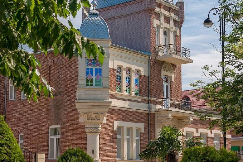 На земле Зороастра      2026