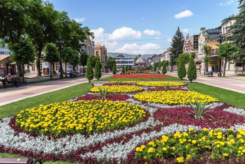 На склонах гор… 2026